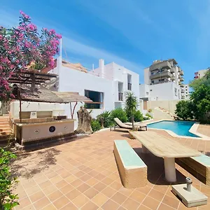 Сasa de vacaciones Robles En Playa Den Bossa Con Piscina Privada, Sant Jordi de ses Salines